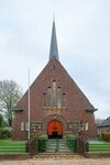 Vooraanzicht kerk vanaf de Kosterijweg.
<br/>
Cor Krijger, 2016-11-08